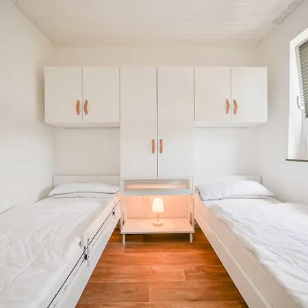 Hygge Sol Mare Whg 52 Mit Schwimmbad Innenpool Und Sauna In Kellenhusen